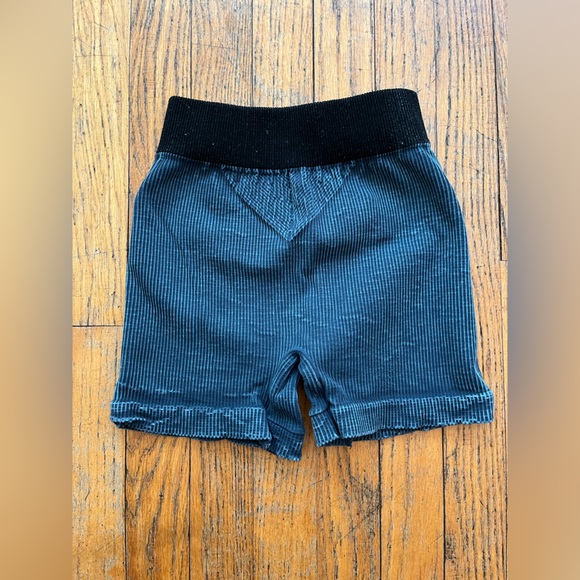 FP Movement Prajna Shorts - Picture 5 of 7